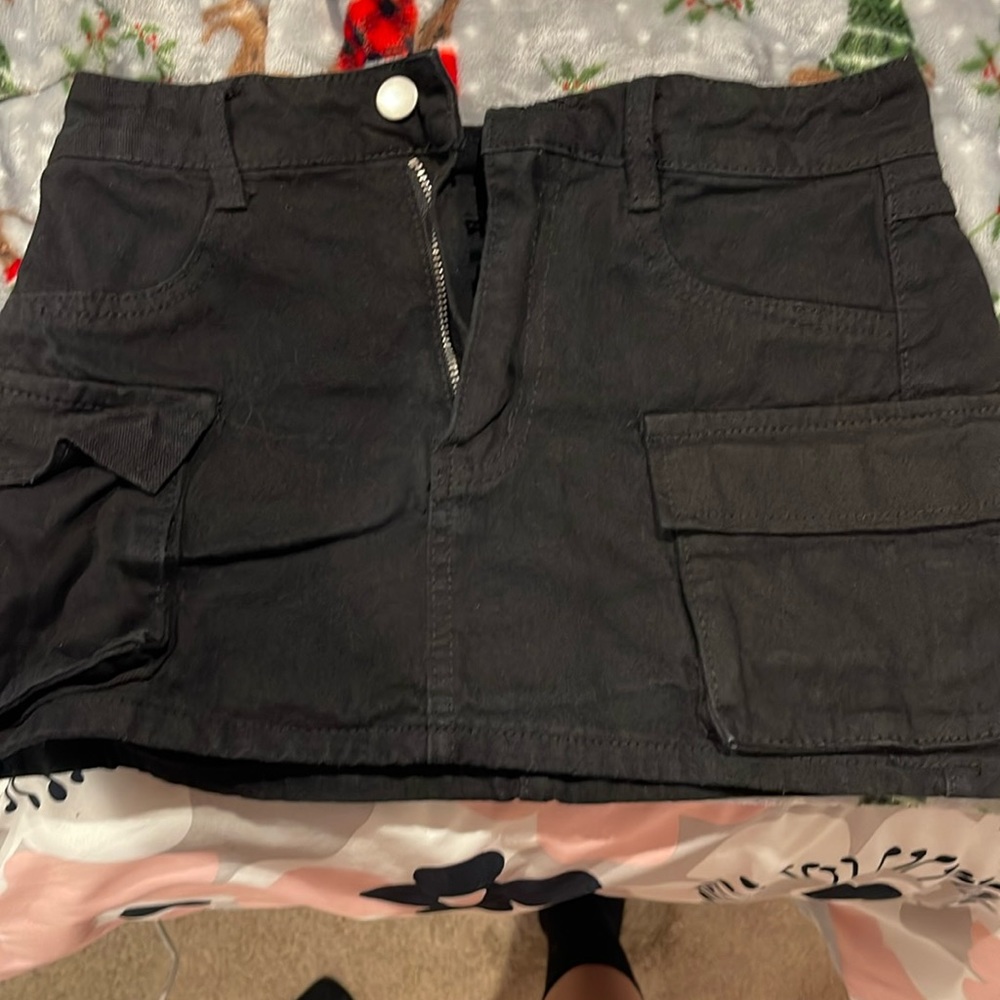 Shein Icon flap pocket cargo denim skirt